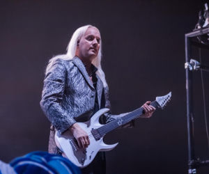 Misternie zaplanowane wizualne widowisko – Epica, Amaranthe i Charlotte Wessels zagrali w Warszawie [RELACJA]