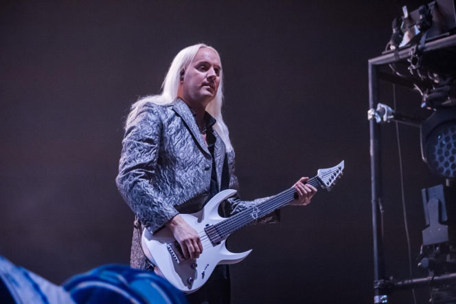 Misternie zaplanowane wizualne widowisko – Epica, Amaranthe i Charlotte Wessels zagrali w Warszawie [RELACJA]