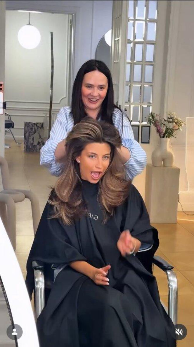 Julia Wieniawa nie do poznania! Nowa fryzura zrobiła z niej drugą Cindy Crawford