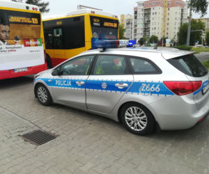 Trwają policyjne kontrole kierowców autobusów w Warszawie! Co bada policja? [ZDJĘCIA]