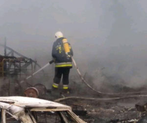Dramat w Łódzkiem: Koń spłonął żywcem w ogromnym pożarze ośrodka wypoczynkowego!