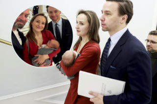 Tak Karina Bosak wygląda 2 tygodnie po porodzie. Zabrała maluszka do pracy!