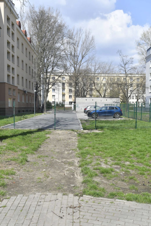 ZGN wybudował parking za 170 tys. Mieszkańcy muszą obejść się smakiem