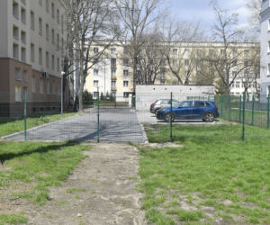 Wojna o parking na Pradze-Południe. ZGN wybudował parking za 170 tys.
