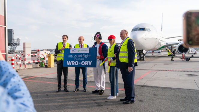  Hit z Wrocławia! Nowe loty do miasta miłości już wystartowały