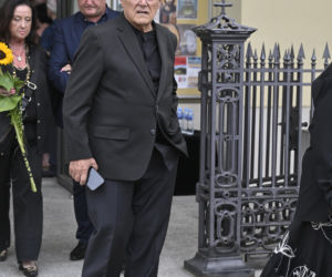 Pogrzeb Igi Cembrzyńskiej. Tłum gwiazd oddaje hołd wielkiej artystce