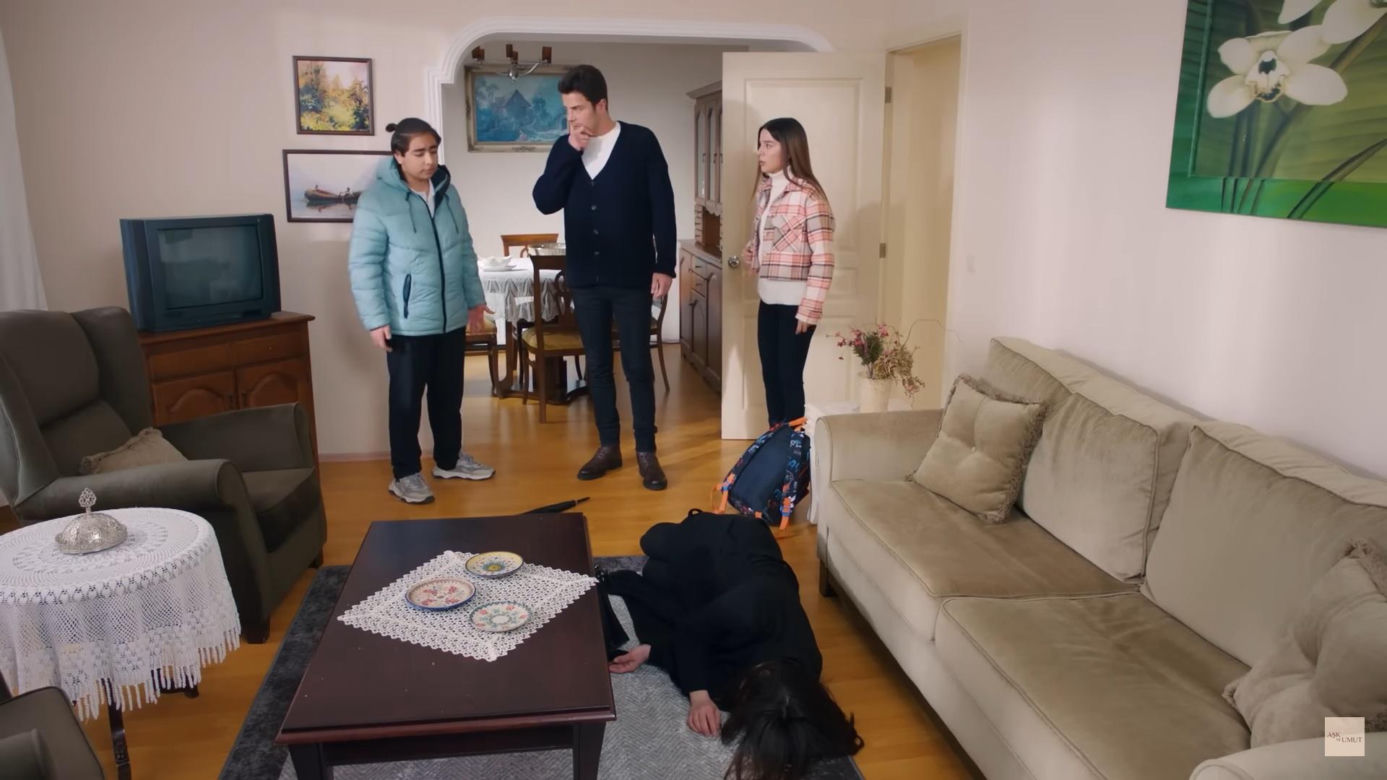 Ege i Zeynep szybko zjawią się na miejscu 