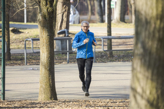 Senator Kwiatkowski gubi zimowe kilogramy