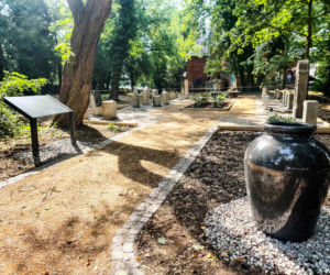 Lapidarium w parku Chopina