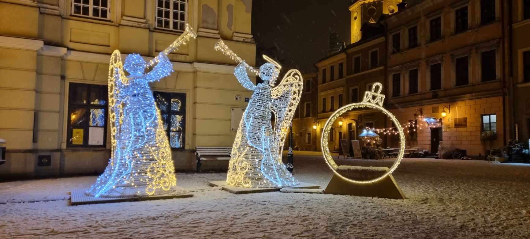 W Lublinie czuć klimat zbliżających się świąt. Iluminacje już świecą [GALERIA]