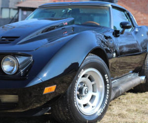 Chevrolet Corvette C3 Kamila Bednarka