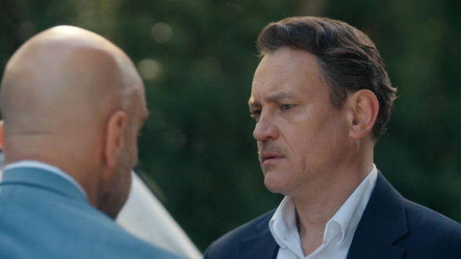 Barwy szczęścia, odcinek 3264. Stefaniak (Paweł Ławrynowicz), Bazylow (Andrzej Szeremeta)