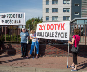 Gwałcona przez księdza