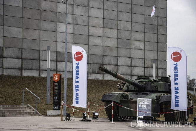 Bumar-Łabędy a produkcja K2PL. Co wypełni lukę produkcyjną i zabezpieczy przyszłość zakładu?