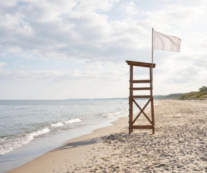 Sinice Chałupy. Czy w Chałupach można się kąpać 29.08? Flaga, warunki pogodowe