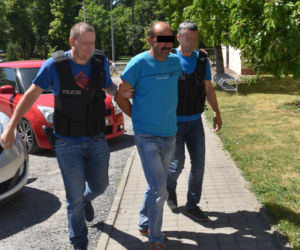 Najpierw podpalił, a potem gasił