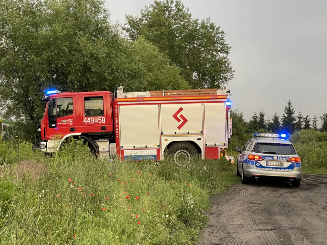 Piętrus Kolei Mazowieckich rozjechał 40-latka. Makabra na torach pod Grodziskiem