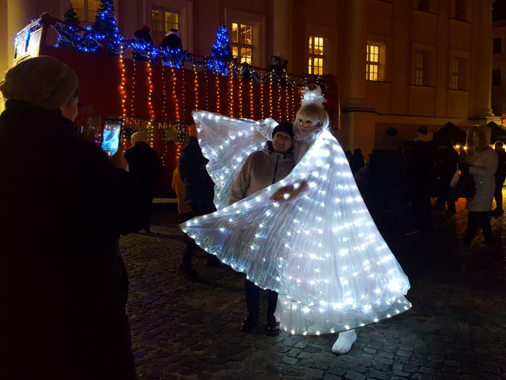 Ekstremalne Mikołajki z NGO w Lesznie przyciagnęły tłumy mieszkańców