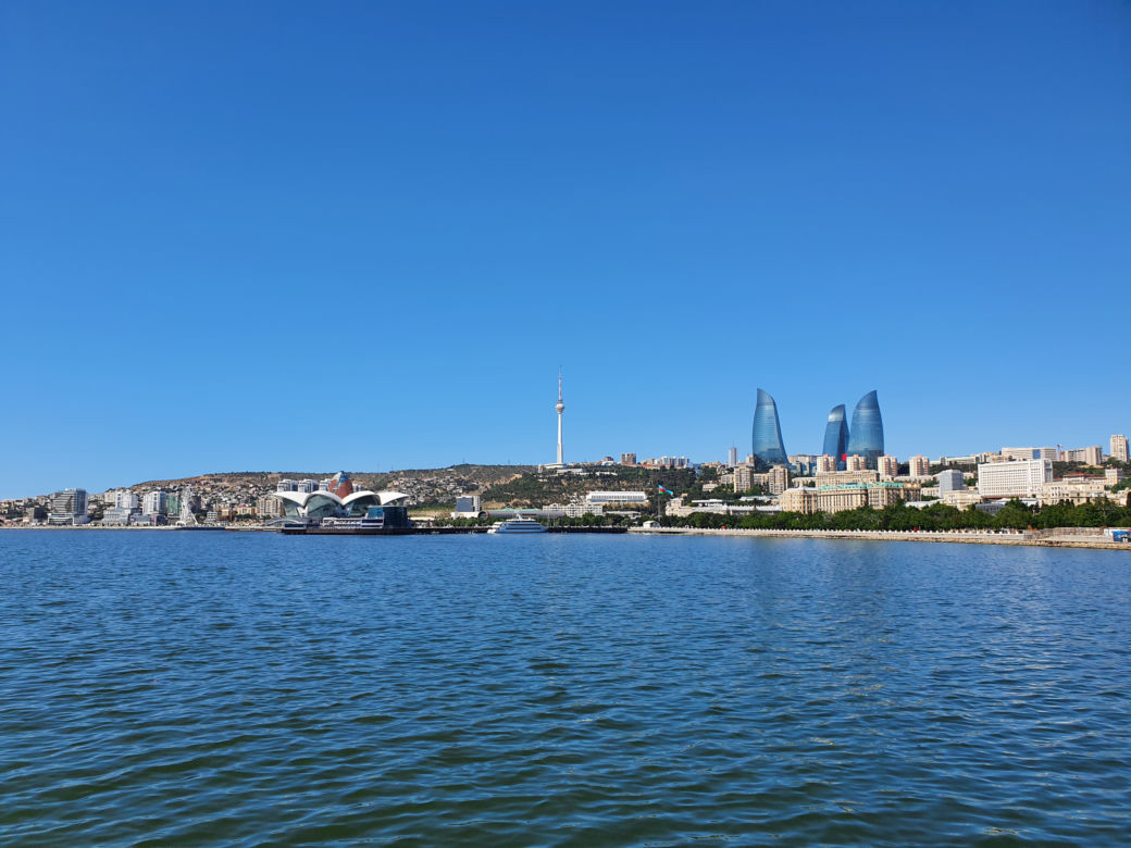 Baku - miasto ognia