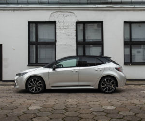 Toyota Corolla Hatchback 1.2 Turbo 116 KM 6 M/T 