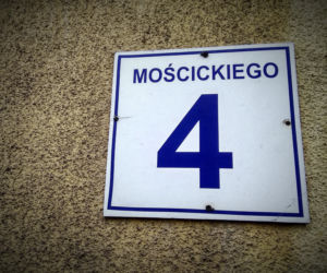 To podstawowy obowiązek właściciela nieruchomości. Trwają kontrole oznakowania domów