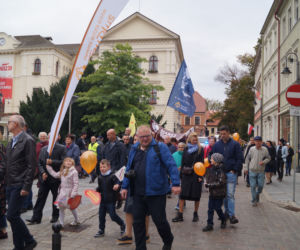 Marsz dla Życia i Rodziny 2021. Radosny tłum przeszedł ulicami Bydgoszczy