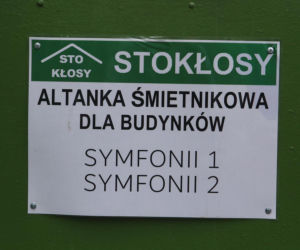 Bezdomna urodziła na śmietniku