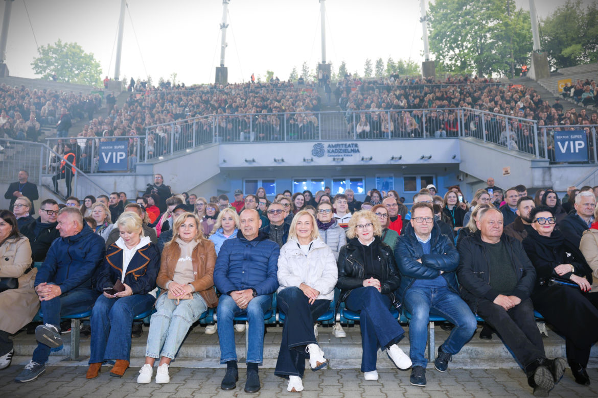 Juwenalia Kieleckie 2026. Kadzielnia oszalała! Enej i Golec uOrkiestra porwali tłumy na wielkim finale UJK
