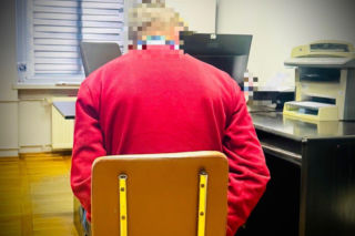 Zakatowali psa siekierą i kantówką. Szokujące okrucieństwo w gminie Borów na Dolnym Śląsku