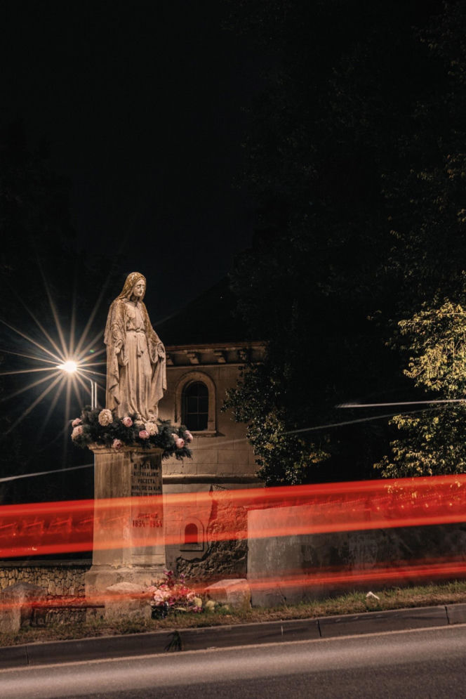 Strażnicy lessowych dróg. Niezwykły świat świątków Ponidzia