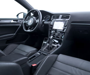 Volkswagen Golf Variant R