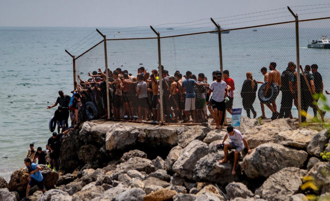 Szturm migrantów na Hiszpanię