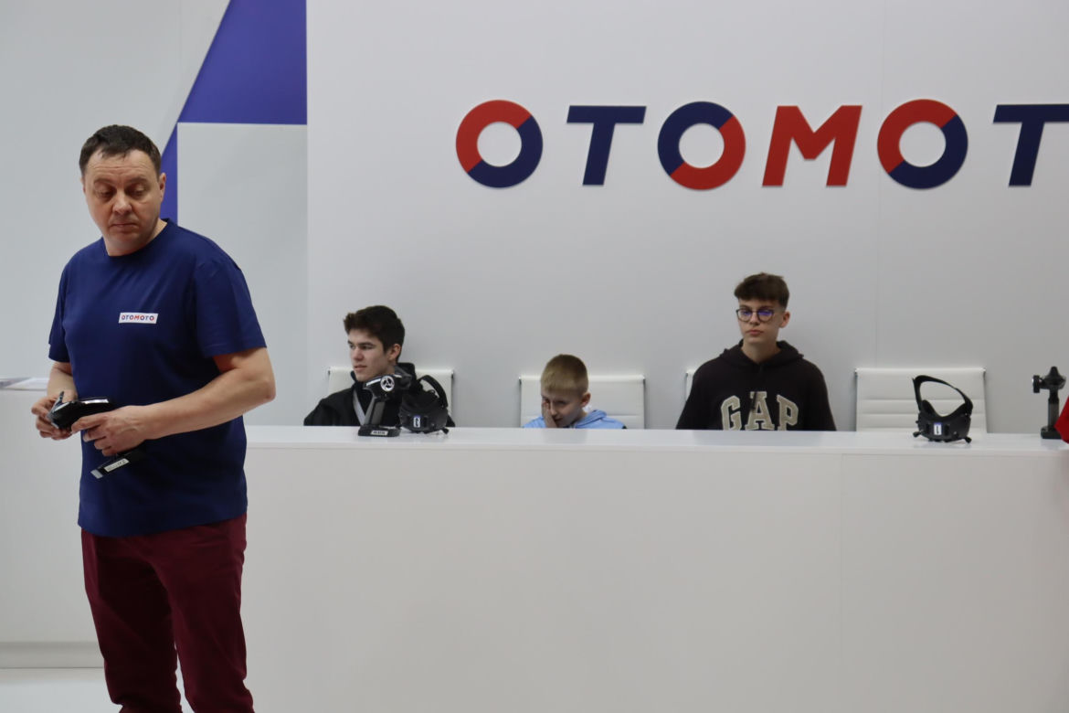 Poznań Motor Show - tak wyglądał piątek na MTP!