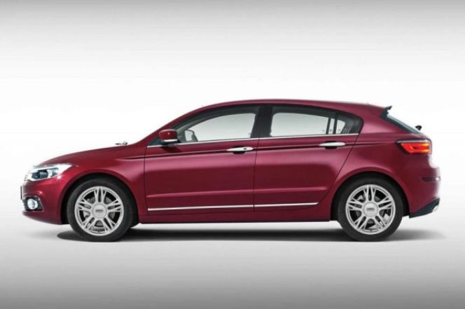 Qoros 3 Hatch