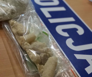 W mieszkaniu trzymał znaczne ilości mefedronu i amfetaminy. Trafił za kratki 