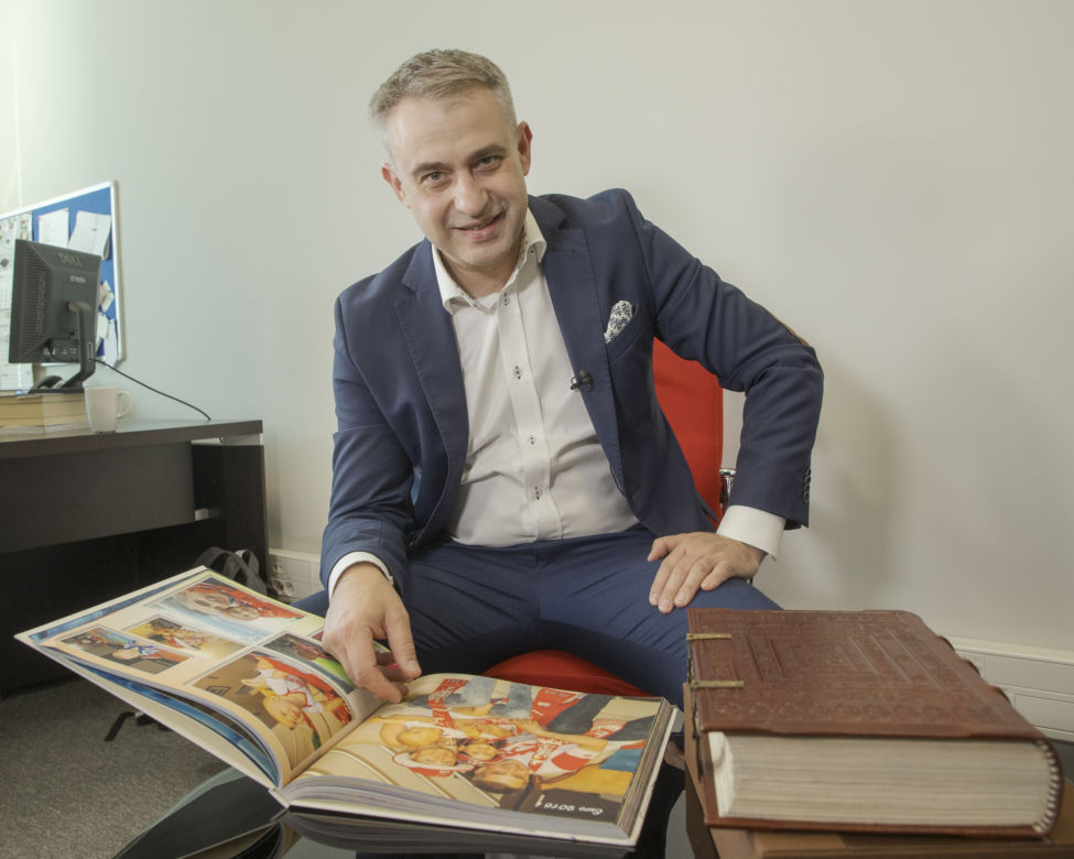 Krzysztof Gawkowski prywatnie. Tak żyje szef klubu Lewicy