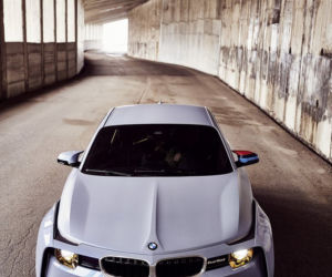 BMW 2002 Hommage