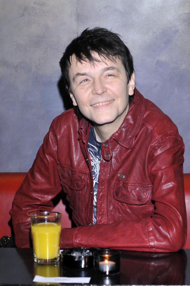 Robert Gawliński na przestrzeni lat. Tak ewoluował lider Wilków