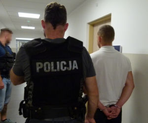 Młodzi torunianie wyłudzili pieniądze metodą na BLIK-a