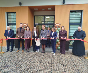 Otwarcie Żłobka w Mokobodach i pasowanie na żłobkowicza