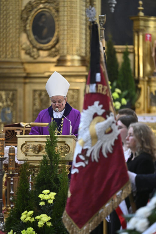 Pogrzeb Zofii Kucówny. Gwiazdy żegnają aktorkę