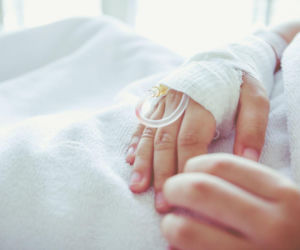 2-latek był w stanie śmierci klinicznej. Znów ogląda ulubione bajki