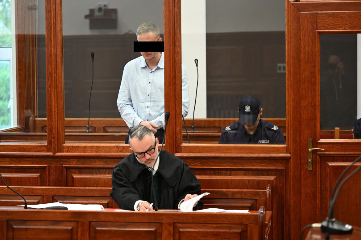 Syn zastrzelił ojca. Początek procesu Arkadiusza Ż.