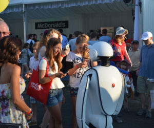 Robot EuGenius. Towarzyski przewodnik z Wrocławia