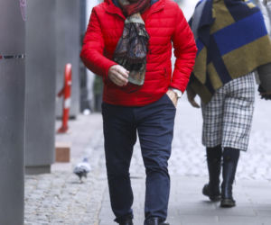 Sportowcy i aktorzy pod siedzibą TVN