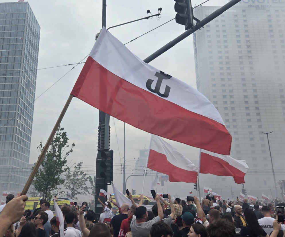 Godzina W w Warszawie. Syreny, race i wzruszający hołd dla powstańców