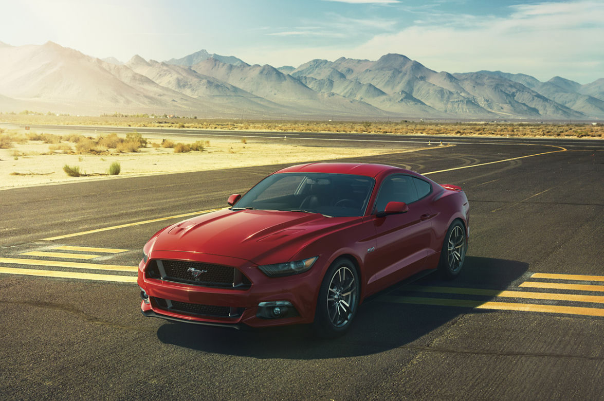 nowy Ford Mustang 2015