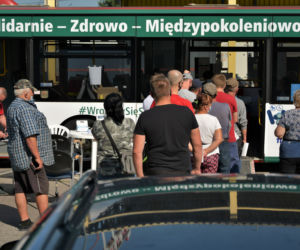Już 3 tysiące osób zaszczepiło się w autobusie MPK Wrocław