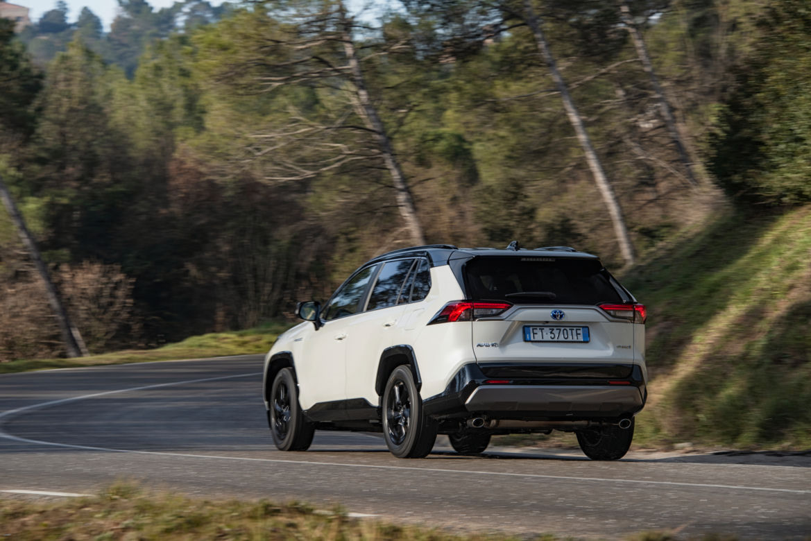 Toyota RAV4 2.5 Hybrid Dynamic Force
