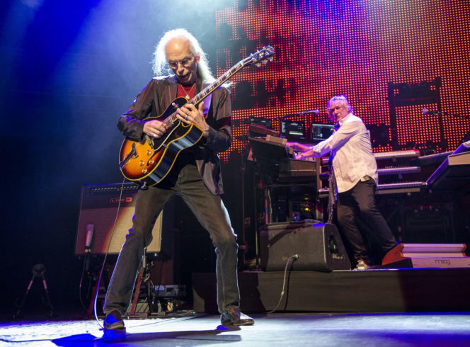 Steve Howe z zespołu Yes ma problemy zdrowotne. Tak teraz wygląda